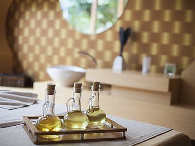 Sinnliche tantrische Wohlfühlmassage – Entspannung für Körper und Sinne